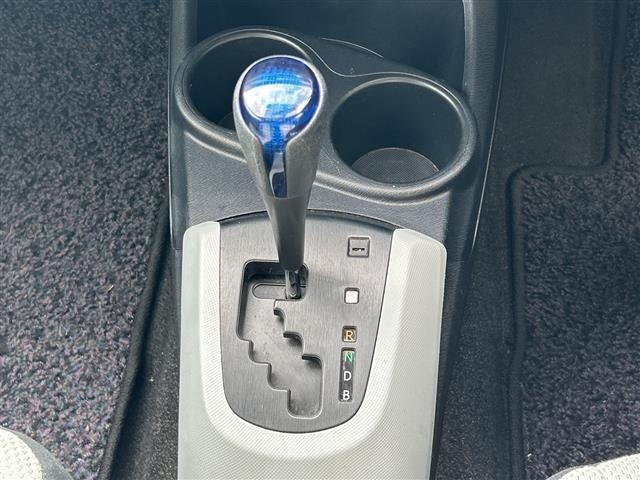Toyota AQUA 2012 8357865-5