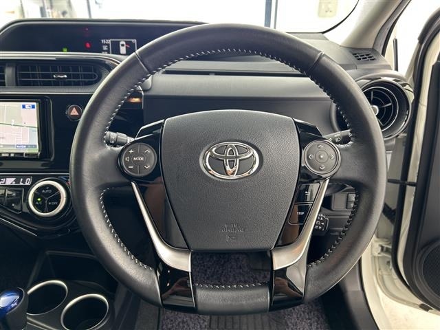 Toyota AQUA 2017 8357866-21