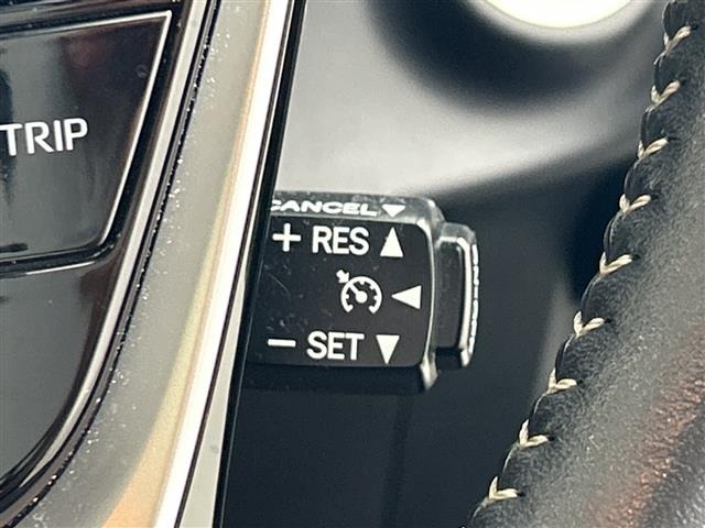 Toyota AQUA 2017 8357866-8