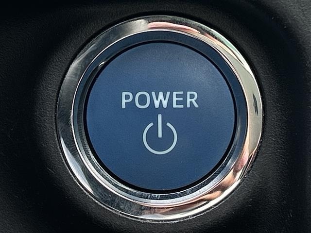 Toyota AQUA 2017 8357868-12