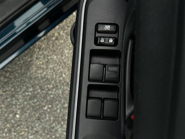 Toyota AQUA 2017 8357868-20