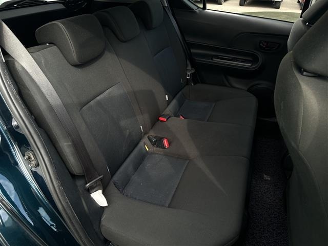 Toyota AQUA 2017 8357868-4