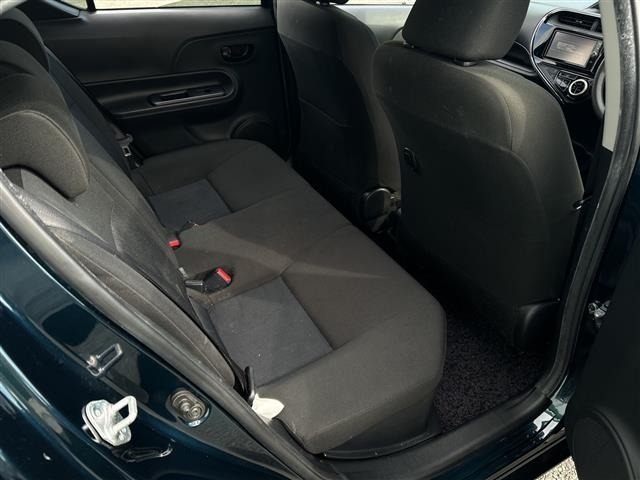 Toyota AQUA 2017 8357868-6