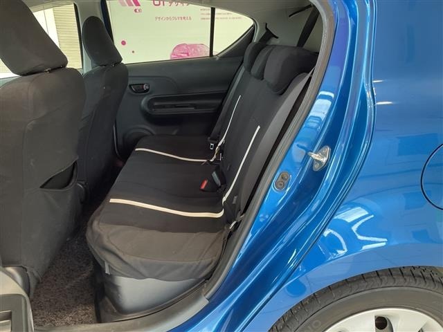 Toyota AQUA 2013 8357869-10