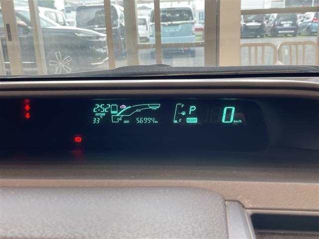 Toyota AQUA 2013 8357869-16