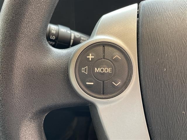 Toyota AQUA 2013 8357869-3