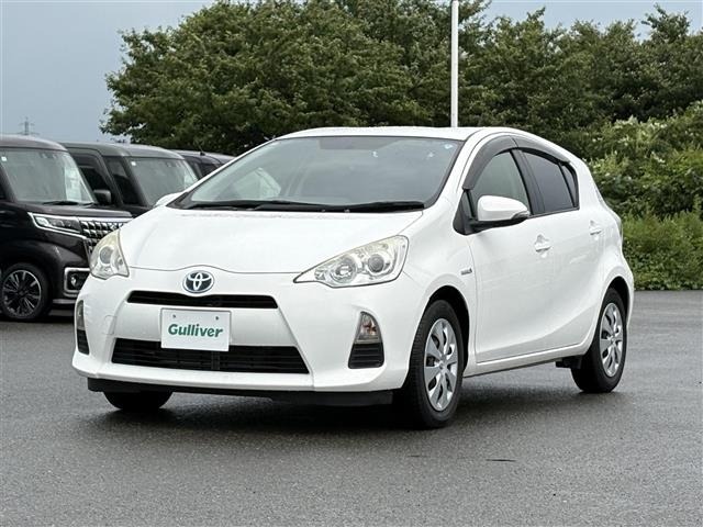 Toyota AQUA 2013 8357870-22