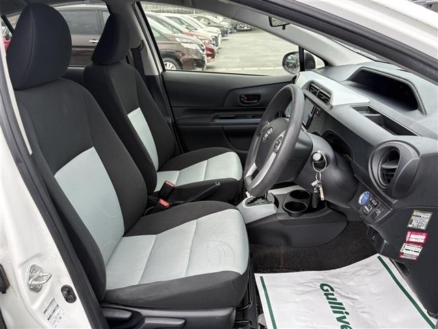 Toyota AQUA 2013 8357870-5