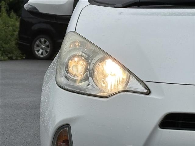 Toyota AQUA 2013 8357870-6