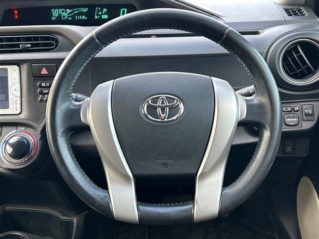 Toyota AQUA 2013 8357872-1