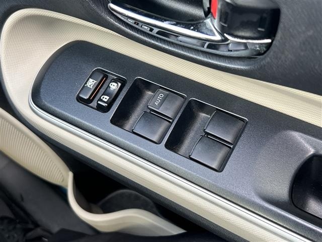 Toyota AQUA 2013 8357872-10