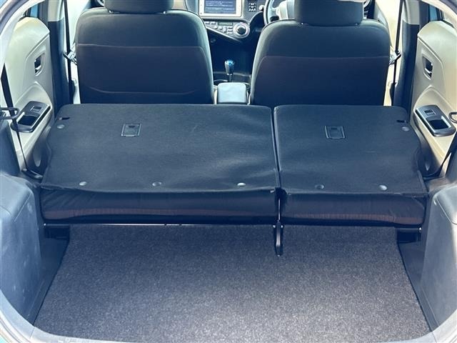 Toyota AQUA 2013 8357872-2