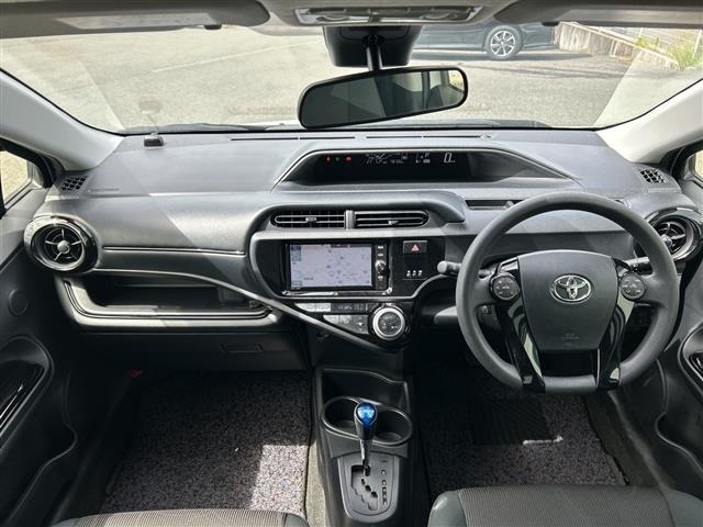 Toyota AQUA 2017 8357873-15