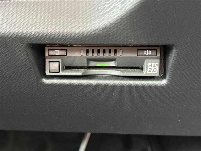 Toyota AQUA 2017 8357873-20