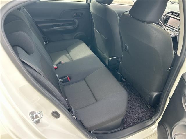 Toyota AQUA 2017 8357873-6