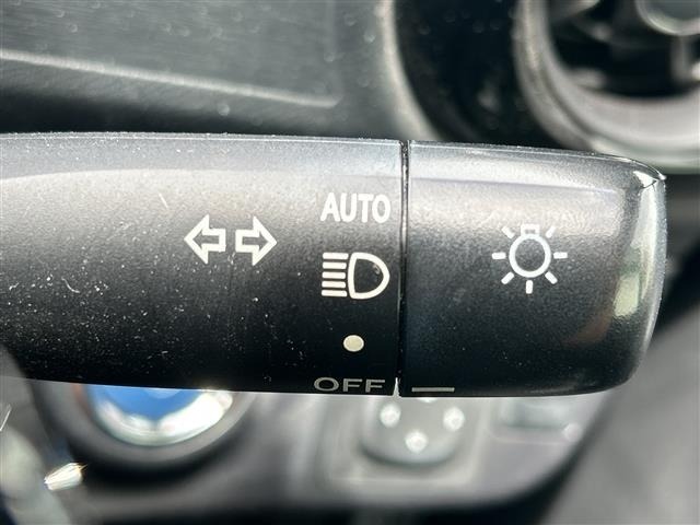 Toyota AQUA 2017 8357873-7