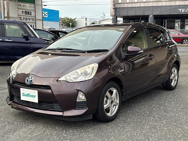 Toyota AQUA 2014 8357876-17