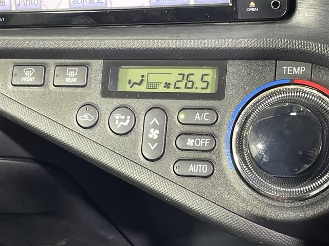 Toyota AQUA 2012 8357877-11