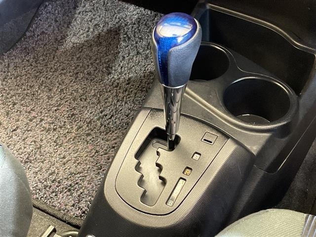 Toyota AQUA 2015 8357879-18