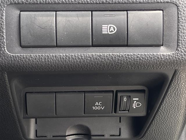 Toyota AQUA 2022 8357884-6