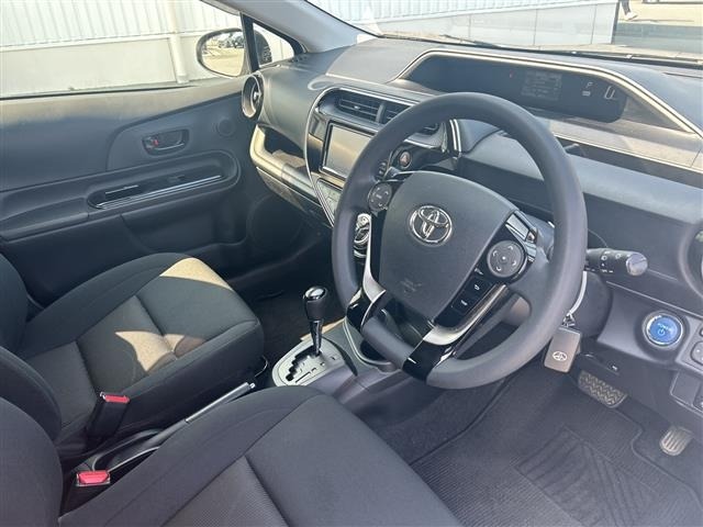 Toyota AQUA 2019 8357887-6
