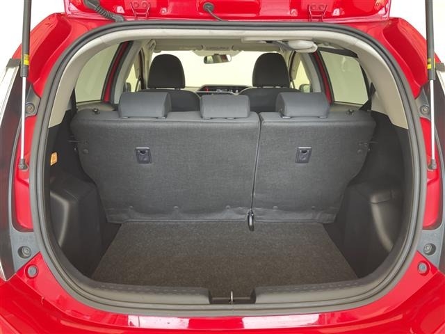 Toyota AQUA 2015 8357888-1