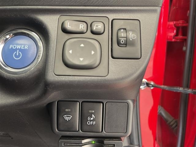Toyota AQUA 2015 8357888-22