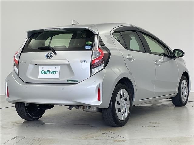 Toyota AQUA 2021 8357889-14