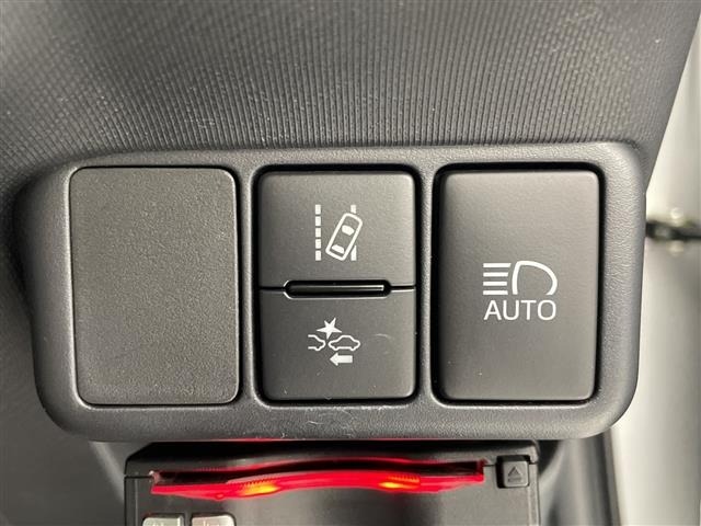 Toyota AQUA 2021 8357889-17
