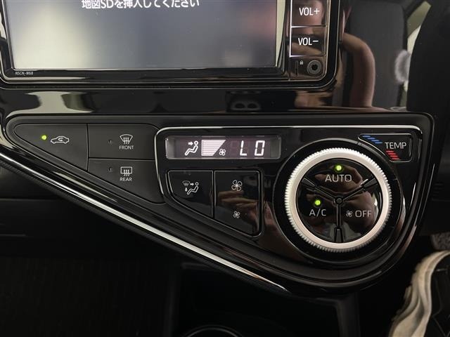 Toyota AQUA 2021 8357889-2