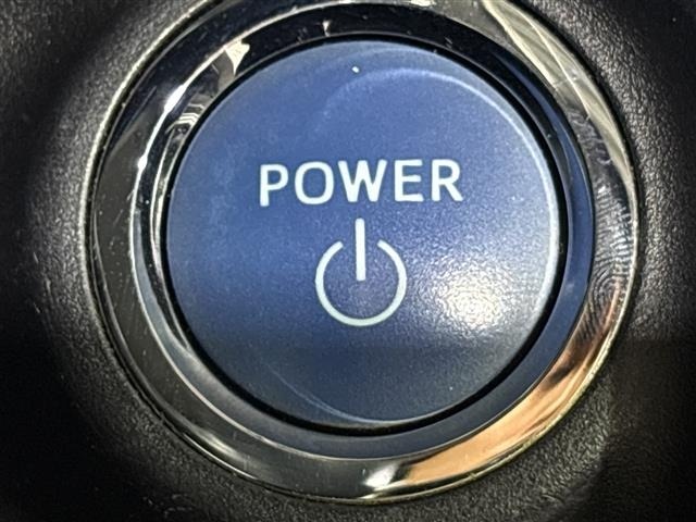 Toyota AQUA 2014 8357890-10