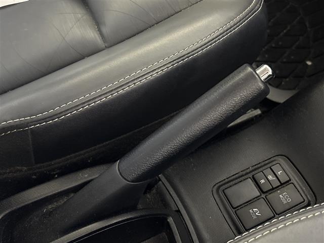 Toyota AQUA 2014 8357890-21