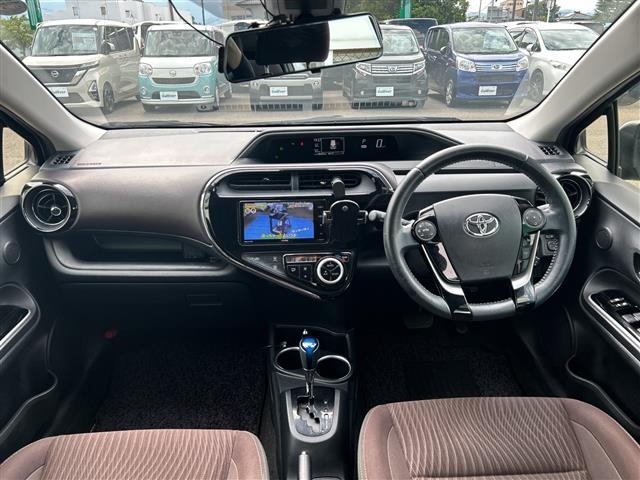 Toyota AQUA 2019 8357891-14