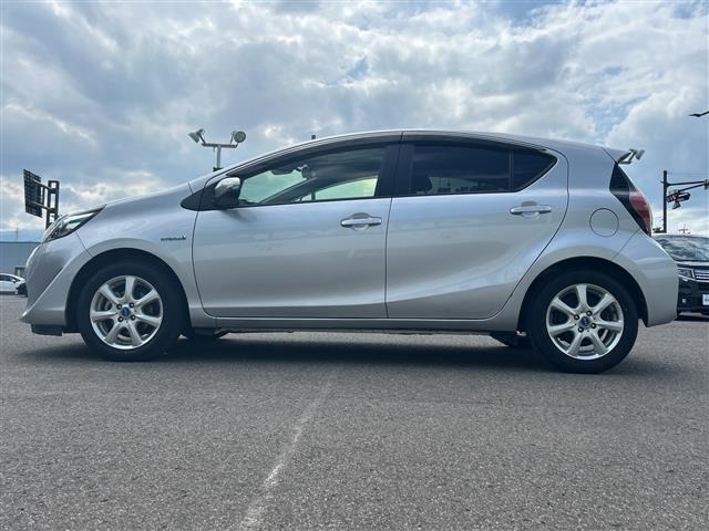 Toyota AQUA 2019 8357891-17