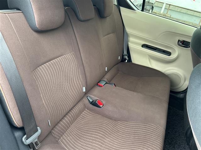 Toyota AQUA 2013 8357893-11