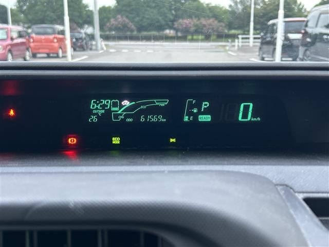 Toyota AQUA 2012 8357894-1