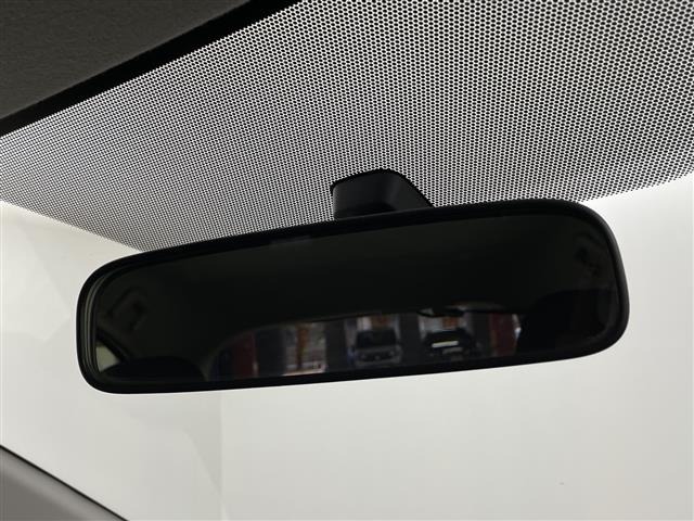 Toyota AQUA 2016 8357897-17