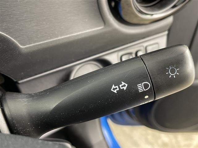 Toyota AQUA 2016 8357897-2