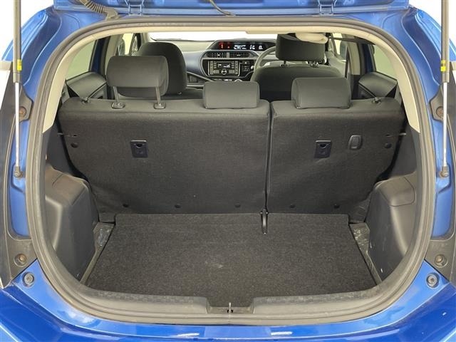 Toyota AQUA 2016 8357897-21