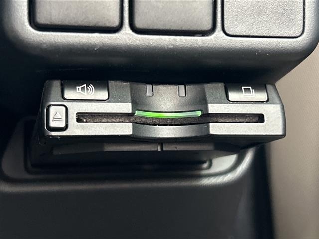 Toyota AQUA 2014 8357898-1