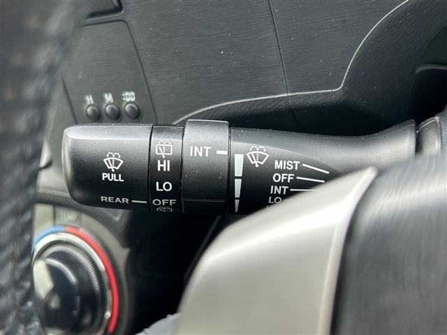 Toyota AQUA 2014 8357898-2
