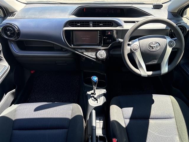 Toyota AQUA 2015 8357899-15