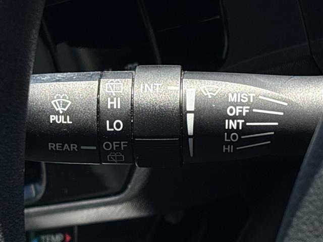 Toyota AQUA 2015 8357899-9