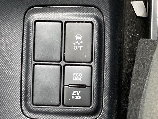 Toyota AQUA 2019 8357900-7
