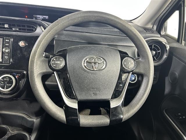 Toyota AQUA 2017 8357902-17