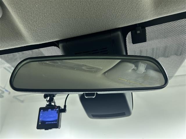 Toyota AQUA 2017 8357902-20