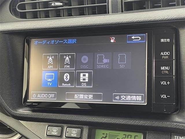 Toyota AQUA 2014 8357904-19
