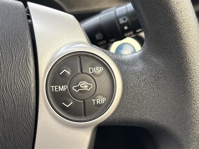 Toyota AQUA 2012 8357905-12