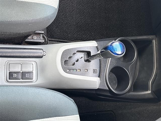 Toyota AQUA 2012 8357905-5