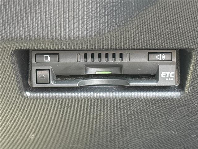Toyota AQUA 2017 8357910-19